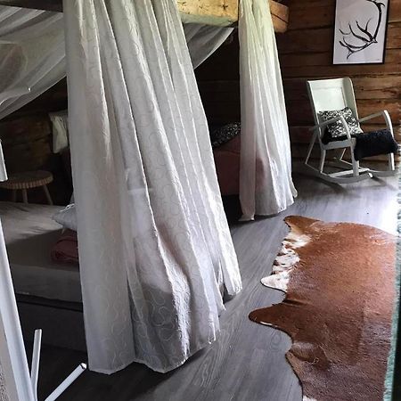 Paeivin Pirtti - Pirttikahvila Ja B&B Luosto Ngoại thất bức ảnh