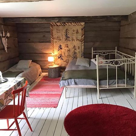 Paeivin Pirtti - Pirttikahvila Ja B&B Luosto Ngoại thất bức ảnh